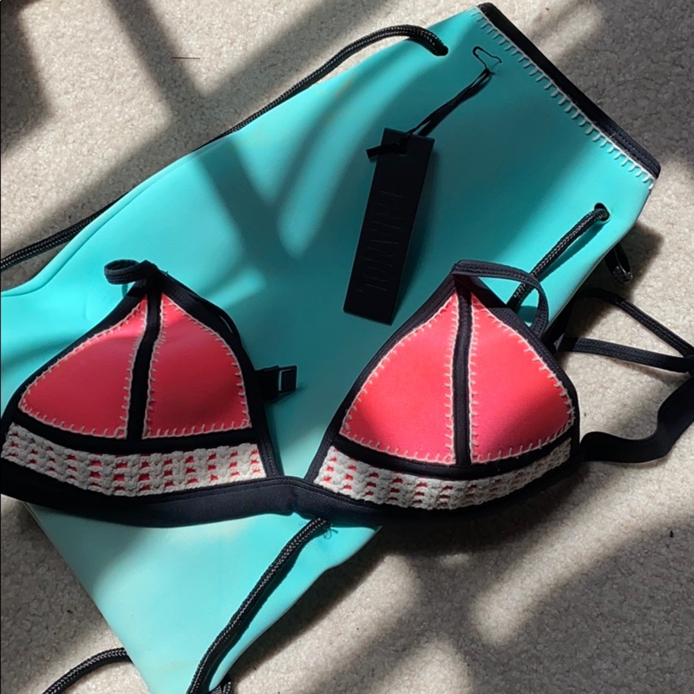 Triangl bikini top